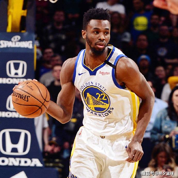 稳定表现！米切尔17中9轰28分8助攻（发挥稳健！米切尔17投9中砍下28分8助攻）