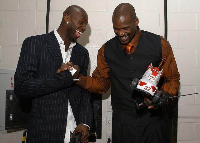 德转比甲身价前10：措利斯3000万欧第1，小斯坦科维奇上榜（德转发布比甲身价前十榜：措利斯以3000万欧居首，小斯坦科维奇入选）